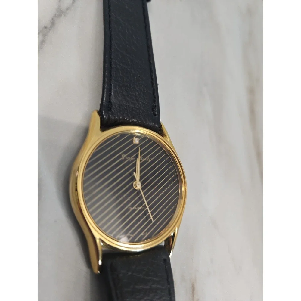 Georgio Monti Genuine Watch Mens Black Goldtone Accent Award Winning quartz Time